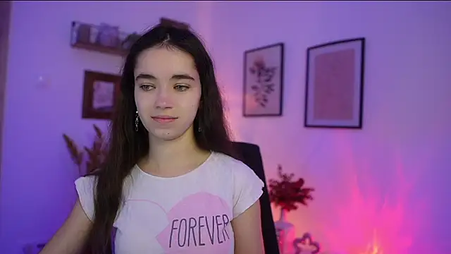 Snapshot of Gia_Paige18 chatting on 11-02-25, 09:11 Gia Paige18 online show from 11-02-25, 09:11