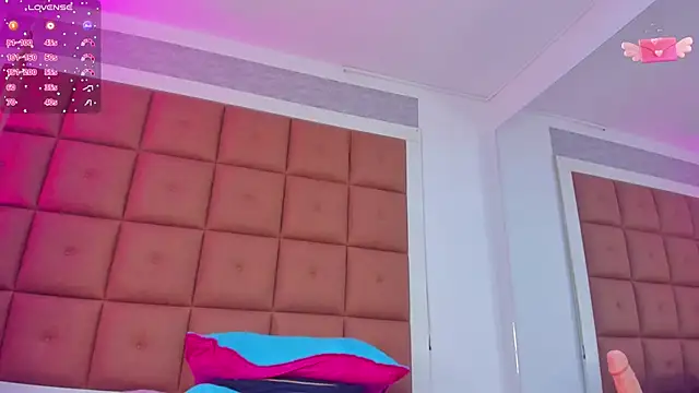 ELLA KELLY online show from 02-12-25, 05:37