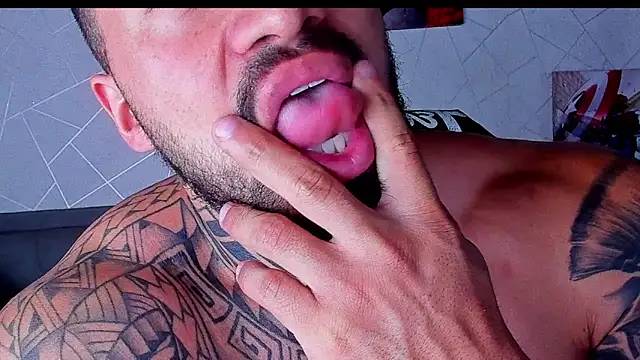 Cristian Walker online show from 04-07-26, 12:27