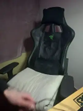 TonyLungas online show from 02-18-26, 03:35