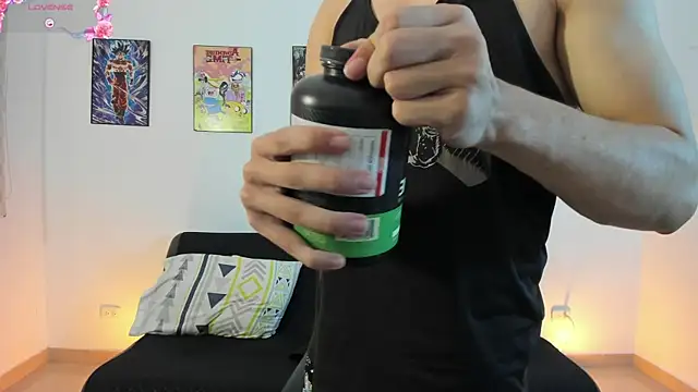 jonathanjoestar  online show from 12-18-25, 11:11