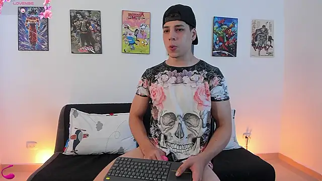 jonathanjoestar  online show from 02-07-26, 09:18