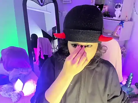 kuromi69 online show from 03-28-26, 04:56