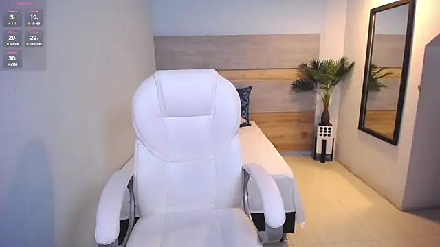 Snapshot of Violetta_rainbow chatting on 01-11-25, 03:44 Violetta rainbow online show from 01-11-25, 03:44