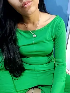 Snapshot of Angel_Anamika chatting on 06-12-26, 02:05 Angel Anamika online show from 06-12-26, 02:05