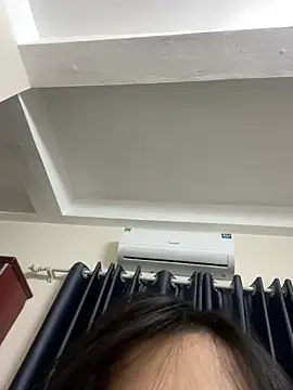 Snapshot of Louis_Baby chatting on 02-10-25, 11:04 Louis Baby online show from 02-10-25, 11:04