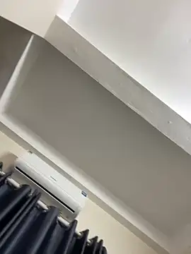 Snapshot of Louis_Baby chatting on 02-24-25, 12:48 Louis Baby online show from 02-24-25, 12:48