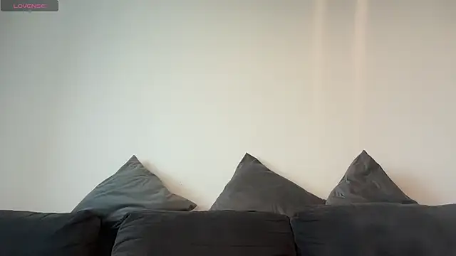 FoxyZen online show from 02-11-25, 02:24