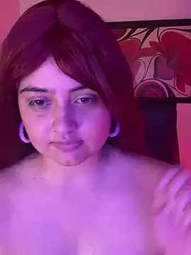 Stephania 18 online show from 12-11-24, 04:18