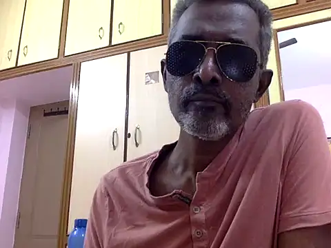 Snapshot of Lookin4Kinky_Partner chatting on 01-14-26, 03:06 Lookin4Kinky Partner online show from 01-14-26, 03:06