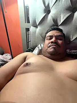 Snapshot of ThickD619 chatting on 01-07-26, 03:53 ThickD619 online show from 01-07-26, 03:53