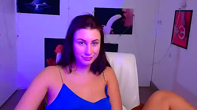 Snapshot of Loren_Moa chatting on 12-13-24, 04:16 Loren Moa online show from 12-13-24, 04:16