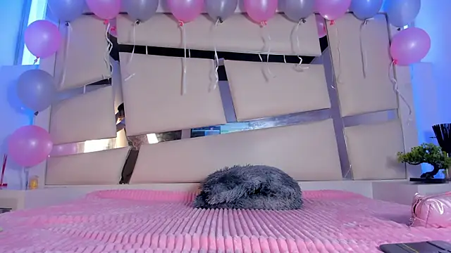 chrystal js online show from 11-14-25, 01:32