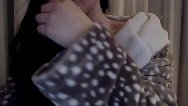 Snapshot of Sandysecret chatting on 02-26-25, 07:49 Sandysecret online show from 02-26-25, 07:49