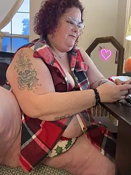 Snapshot of MsStrawbooty chatting on 12-09-24, 07:50 MsStrawbooty online show from 12-09-24, 07:50