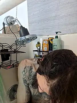 Robriguezxxx online show from 12-19-25, 06:04