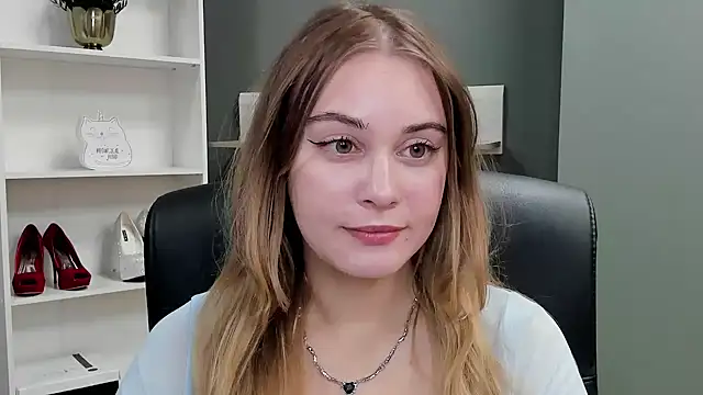 kitty valeria online show from 11-09-25, 02:26