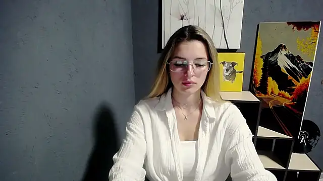 Snapshot of lady_olivia_ chatting on 07-09-26, 12:53 lady olivia online show from 07-09-26, 12:53
