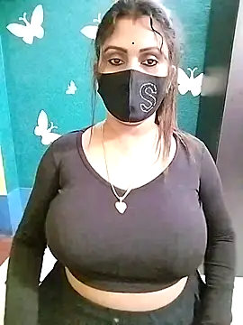 Snapshot of Riya_Sexy_Baby chatting on 03-08-25, 02:30 Riya Sexy Baby online show from 03-08-25, 02:30