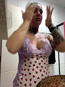 Snapshot of YasmimBrasil chatting on 11-11-25, 07:30 YasmimBrasil online show from 11-11-25, 07:30