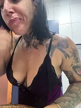 YasmimBrasil online show from 04-10-26, 06:51