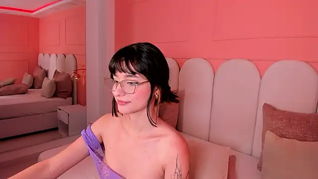 emilly williams  online show from 01-27-25, 08:07