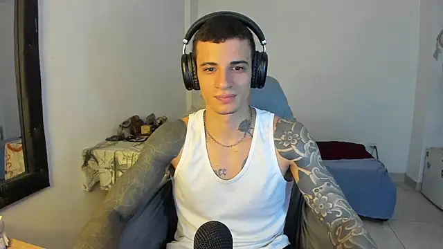 Balo lovers online show from 10-11-25, 01:53