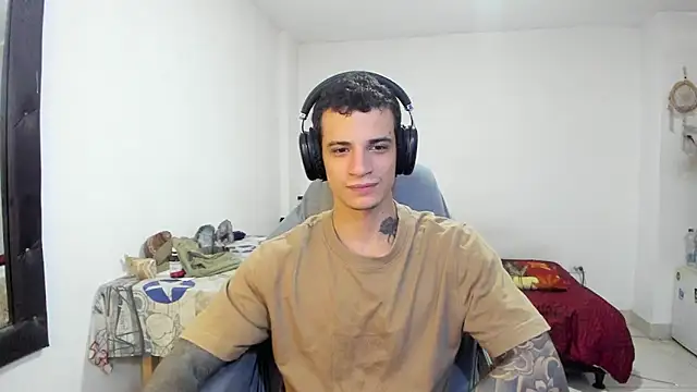 Balo lovers online show from 06-24-26, 04:06