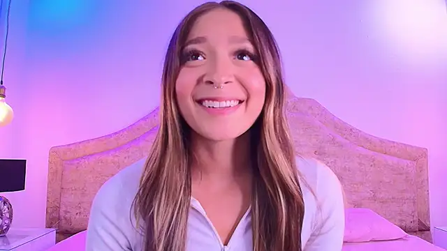 Snapshot of Victoria_Adams14 chatting on 10-23-25, 03:06 Victoria Adams14 online show from 10-23-25, 03:06