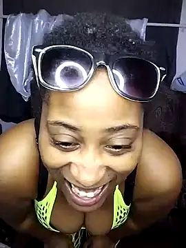 Lady Libra online show from 12-22-24, 02:16