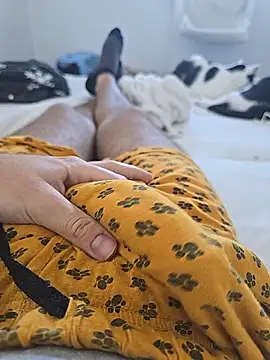 tibi2003 10 online show from 09-20-25, 10:49