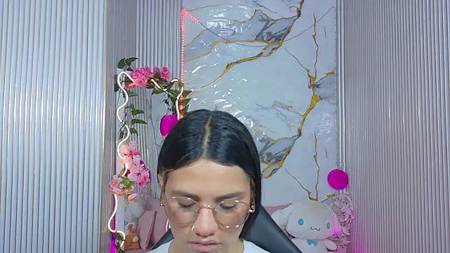 Chiara tay online show from 06-09-26, 07:25