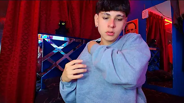 Luke Howland online show from 09-17-25, 03:41