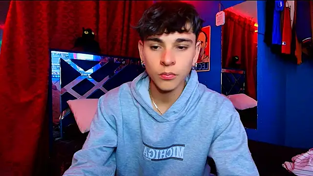 Luke Howland online show from 02-18-26, 01:23