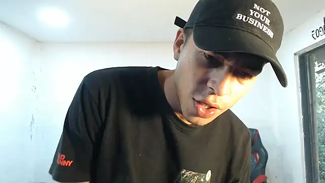 Snapshot of danielitopapuu chatting on 10-23-25, 12:37 danielitopapuu online show from 10-23-25, 12:37