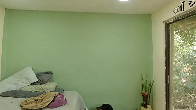 Snapshot of danielitopapuu chatting on 01-16-26, 03:49 danielitopapuu online show from 01-16-26, 03:49