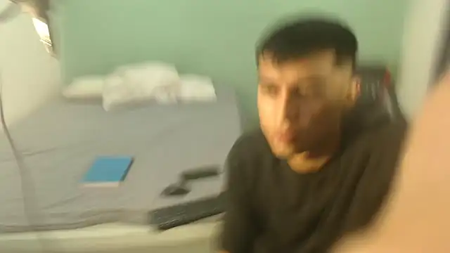 Snapshot of danielitopapuu chatting on 02-03-26, 01:27 danielitopapuu online show from 02-03-26, 01:27