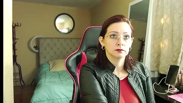 Carol Scottt online show from 09-21-25, 07:10