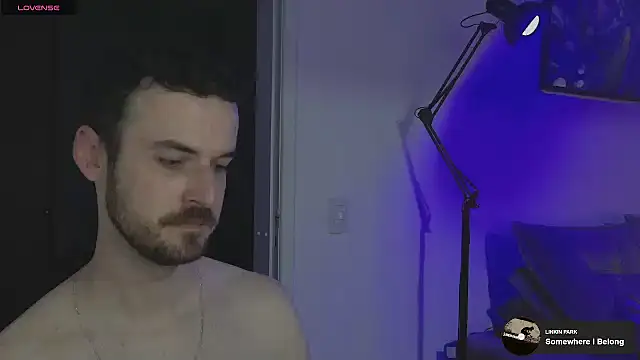 Snapshot of sexxxsutra chatting on 03-19-26, 10:47 sexxxsutra online show from 03-19-26, 10:47