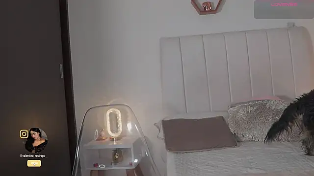 Madison evans1 online show from 02-14-26, 06:21