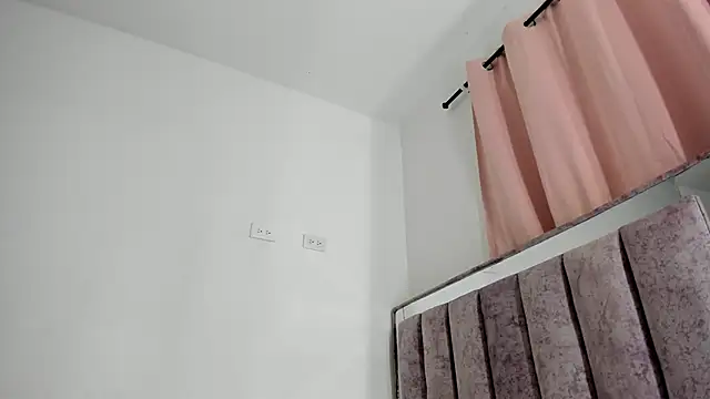 Snapshot of jessimegansexi chatting on 01-24-25, 03:22 jessimegansexi online show from 01-24-25, 03:22