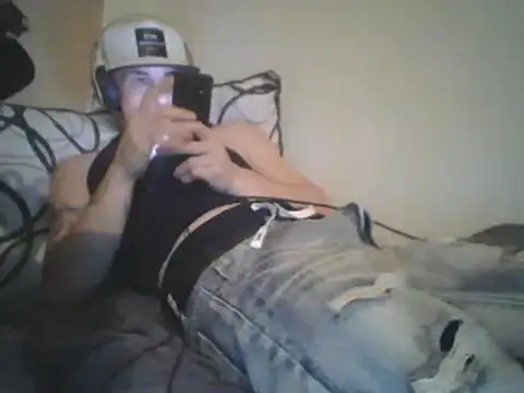 Snapshot of --D-a-D-D-y- chatting on 12-11-24, 05:32 --D-a-D-D-y- online show from 12-11-24, 05:32