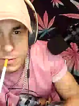 Snapshot of --D-a-D-D-y- chatting on 01-17-25, 12:10 --D-a-D-D-y- online show from 01-17-25, 12:10