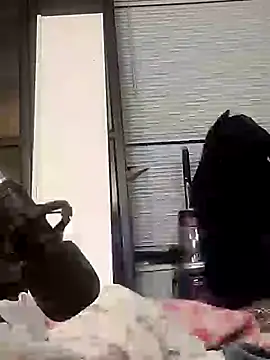 Snapshot of --D-a-D-D-y- chatting on 02-03-25, 06:02 --D-a-D-D-y- online show from 02-03-25, 06:02