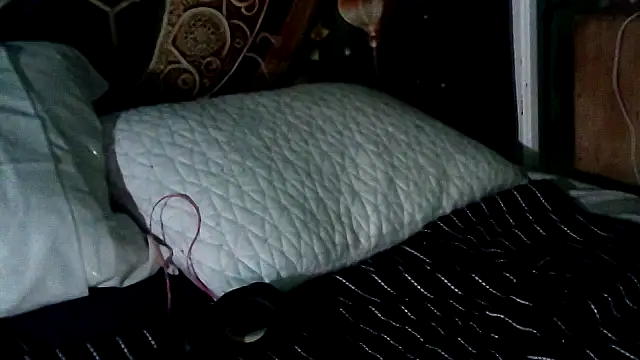 Snapshot of --D-a-D-D-y- chatting on 12-04-25, 02:10 --D-a-D-D-y- online show from 12-04-25, 02:10