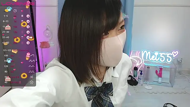 Snapshot of MEI--55 chatting on 02-16-25, 01:14 MEI--55 online show from 02-16-25, 01:14