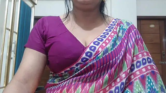 Snapshot of desi-maisa130 chatting on 04-28-26, 04:56 desi-maisa130 online show from 04-28-26, 04:56