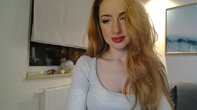 Snapshot of JulietteDiamond chatting on 03-05-25, 12:49 JulietteDiamond online show from 03-05-25, 12:49