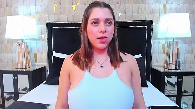 SophiaLaurens online show from 01-25-25, 01:10