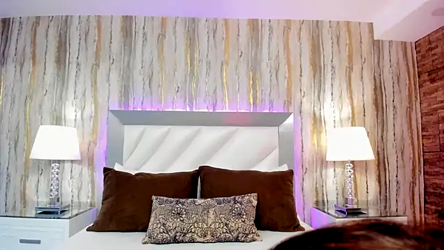 SophiaLaurens online show from 02-06-25, 02:58